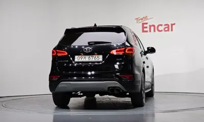 Hyundai Santafe 2018, 189813 км, за 8790.78 USD