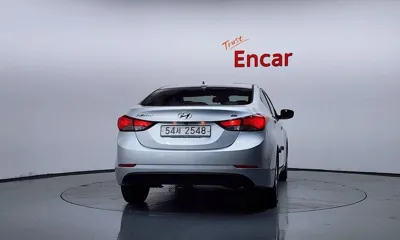 Hyundai Avante 2016, 118588 км, за 3581.43 USD