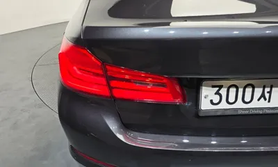 BMW 5-Series 2019, 70411 км, за 16082.45 USD - фото 23