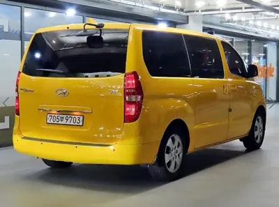 Hyundai Starex 2019, 123780 км, за 7794.32 USD