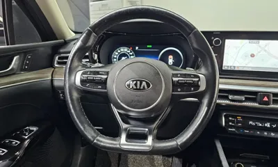 Kia K5 2021, 84776 км, за 14113.17 USD - фото 13