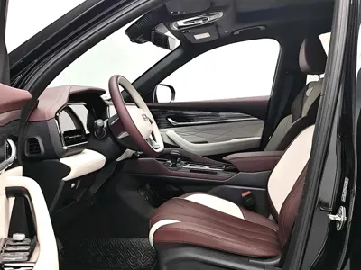 Geely Xingyue L 2023, 26000 км, за 12580.69 USD