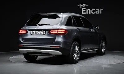 Mercedes-Benz GLC-Class 2019, 95858 км, за 17001.44 USD