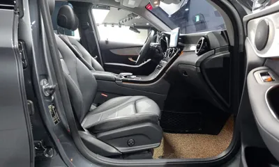 Mercedes-Benz GLC-Class 2019, 95858 км, за 17001.44 USD - фото 11