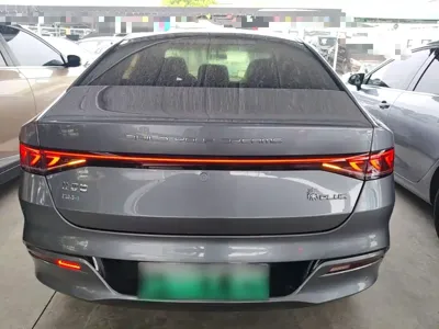 BYD Qin Plus 2022, 49400 км, за 7975.12 USD - фото 6