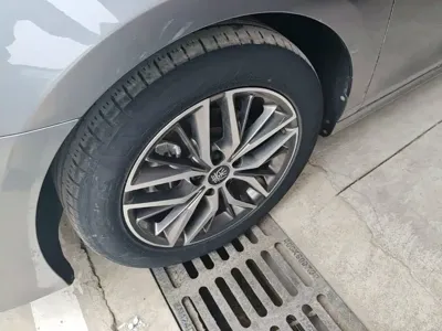 BYD Qin Plus 2022, 49400 км, за 7975.12 USD - фото 23