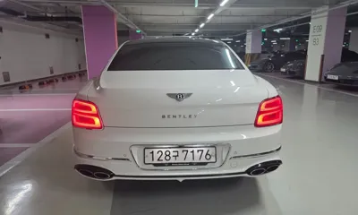Bentley Flying Spur 2022, 28464 км, за 139764.63 USD