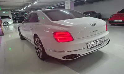 Bentley Flying Spur 2022, 28464 км, за 139764.63 USD