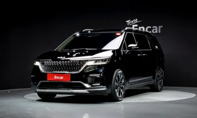 Kia Canival · 2023 год