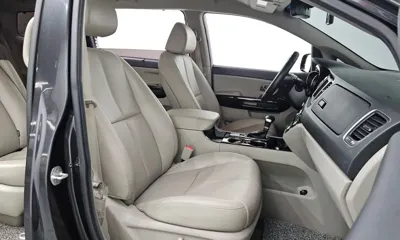 Kia Canival 2019, 125347 км, за 9441.94 USD - фото 26