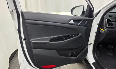 Hyundai Tucson 2019, 99575 км, за 8855.19 USD - фото 24