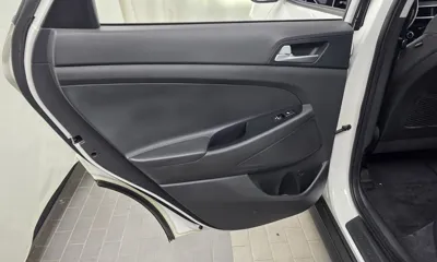 Hyundai Tucson 2019, 99575 км, за 8855.19 USD - фото 25