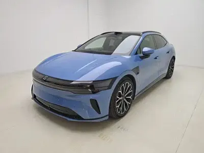 Zeekr 极氪007GT · 2025 год