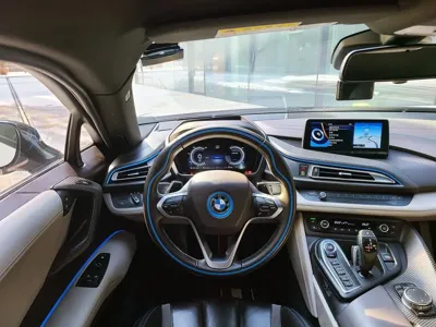 BMW i8 2016, 37679 км, за 45537.48 USD - фото 8