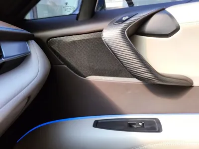 BMW i8 2016, 37679 км, за 45537.48 USD - фото 16