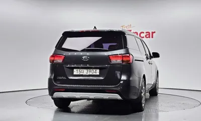 Kia Canival 2016, 58283 км, за 8983.72 USD