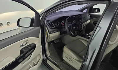 Kia Canival 2016, 58283 км, за 8983.72 USD - фото 11