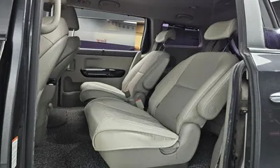 Kia Canival 2016, 58283 км, за 8983.72 USD - фото 12