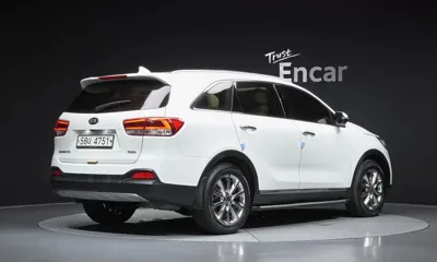 Kia Sorento 2016, 137324 км, за 8269.84 USD
