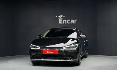 Kia EV6 2022, 47376 км, за 23207.43 USD - фото 3