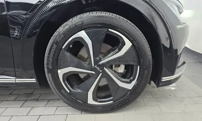 Kia EV6 2022, 47376 км, за 23207.43 USD - фото 21