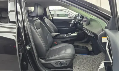 Kia EV6 2022, 47376 км, за 23207.43 USD - фото 26