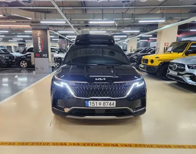 Kia Canival · 2023 год