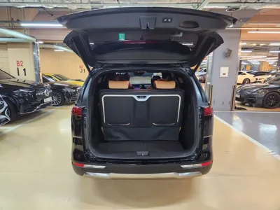 Kia Canival 2023, 41650 км, за 24380.57 USD