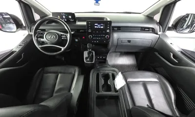 Hyundai Staria 2022, 86552 км, за 16279.21 USD - фото 7