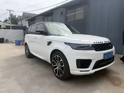 Land Rover Sport 2015, 100000 км, за 27584.59 USD
