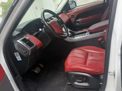 Land Rover Sport 2015, 100000 км, за 27584.59 USD