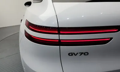 Genesis GV70 2023, 78884 км, за 22252.86 USD - фото 23