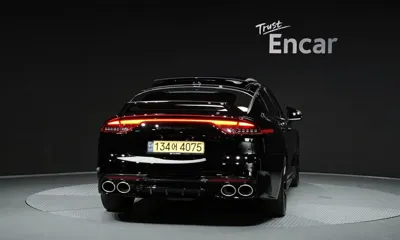 Kia Stinger 2021, 94404 км, за 17264.01 USD
