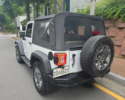 Jeep Wrangler 2014, 180000 км, за 7025.77 USD - фото 6