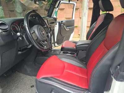 Jeep Wrangler 2014, 180000 км, за 7025.77 USD - фото 17