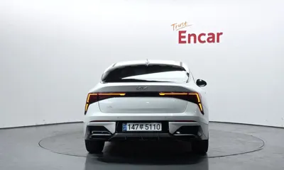 Kia K5 2025, 19063 км, за 17549.65 USD