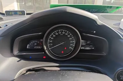 Mazda CX-4 2018, 120900 км, за 9122 USD - фото 9