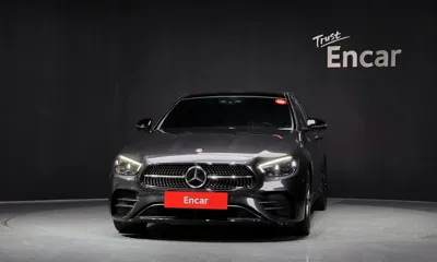 Mercedes-Benz E-Class 2023, 89878 км, за 24446.64 USD