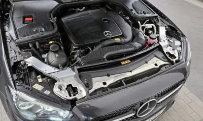 Mercedes-Benz E-Class 2023, 89878 км, за 24446.64 USD - фото 6