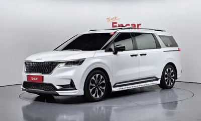 Kia Canival · 2022 год