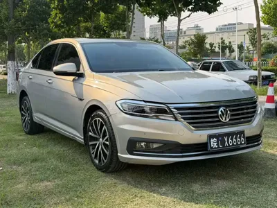 Volkswagen Lavida 2018, 80000 км, за 6415.41 USD