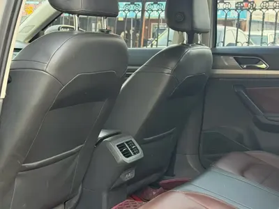 Volkswagen Lavida 2018, 80000 км, за 6415.41 USD