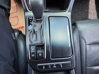 Hyundai Grandeur 2017, 166392 км, за 6837.27 USD - фото 9