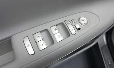 Hyundai Nexo 2022, 56928 км, за 12890.01 USD - фото 30