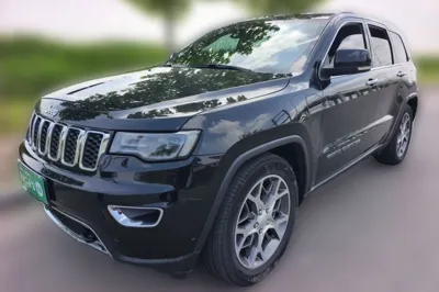 Jeep Grand Cherokee · 2021 год