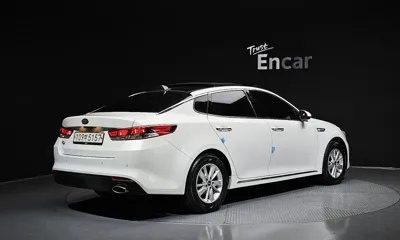 Kia K5 2017, 104703 км, за 6630.69 USD