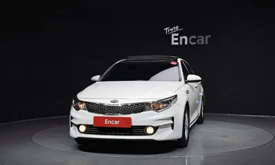 Kia K5 2017, 104703 км, за 6630.69 USD