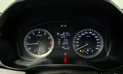 Hyundai Grandeur 2017, 199290 км, за 5942.63 USD - фото 8