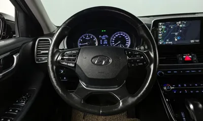 Hyundai Grandeur 2017, 199290 км, за 5942.63 USD - фото 13