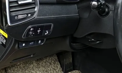 Hyundai Grandeur 2017, 199290 км, за 5942.63 USD - фото 14